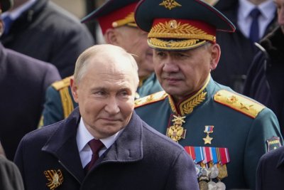 Русия на Путин: Защо беше сменен военният министър Сергей Шойгу