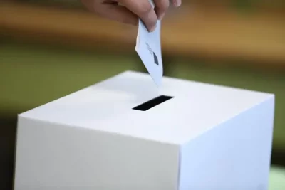 Bulgarians go to the polls (update)