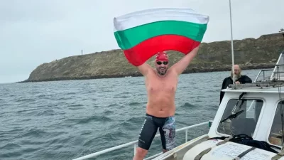 Bulgarian swimmer Petar Stoychev set a world record after swimming the seven open water straits Oceans Seven in the shortest period of time