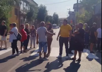 Residents of Kocherinovo protest water shortages