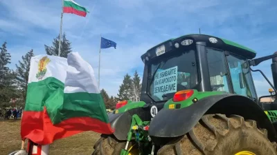 Bulgarian farmers announce readiness to protest because of delayed payment of 'Ukrainian aid'