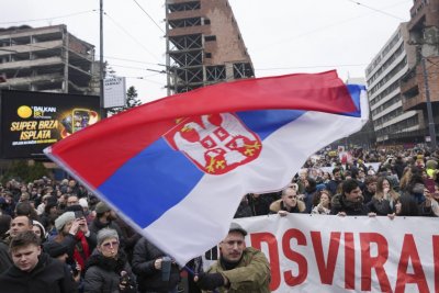 Протестите в Сърбия продължават