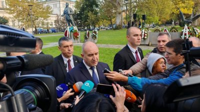 Cumhurbaşkanı Rumen Radev: Borisov Peevski'ye yenik düştü