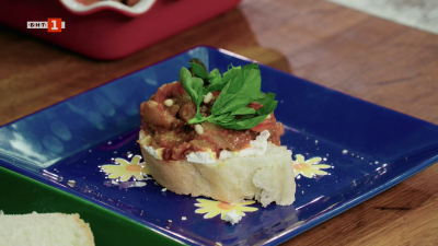 Капоната и пилешка супа с фиде