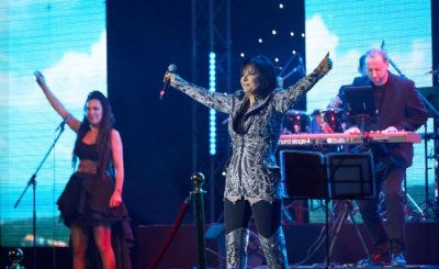 Кичка Бодурова - 50 години на сцената