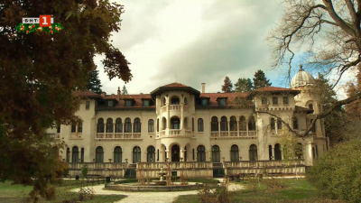 Дворецът "Врана" - оазис на националния аристократизъм