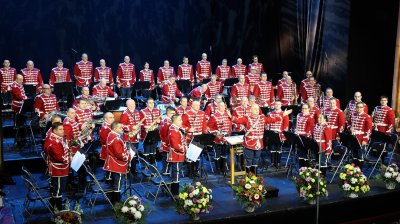 Вълнуващи празнични емоции, филми и звездни концерти в коледната програма на БНТ 1