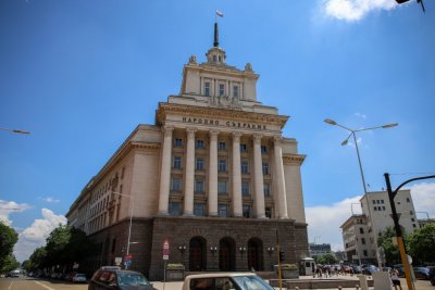 Опозицията между бюджета и политическите казуси – 26.11.2025