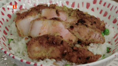 Катцо Дон - паниран свенски котлет и панирани пилешки хапки с млечен сос