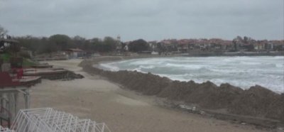 Дигите от пясък през зимата съхраняват плажовете за лятото