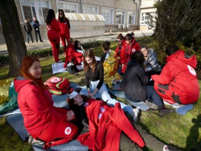 Обучение на студенти по медицина за реакция при инциденти с много пострадали