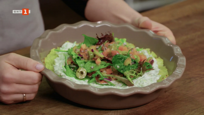 Качамак с бахур и бекон и картофен тарт с тиквички и копър