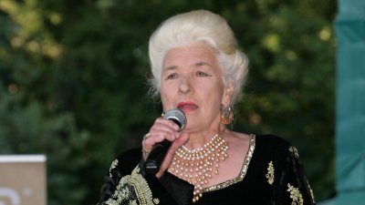 БНТ програмата си в памет на народната певица Янка Рупкина