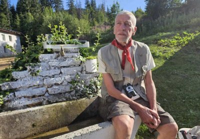 Ком-Емине, 1 епизод