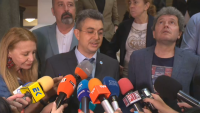 Plamen Nikolov presented the draft cabinet line-up of “There is Such a People” party