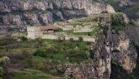 снимка 5 Скалните манастири в България