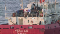 Stranded ship “Vera Su” stabilised with additional anchors