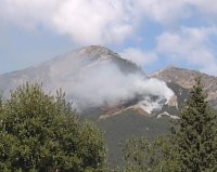 Big wildfire is raging in a hard-to-reach area in South-West of Bulgaria