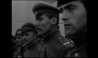 снимка 12 Крадецът на праскови