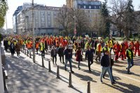 Road construction workers staged national protest