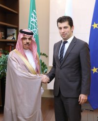 Prime Minister Petkov: Bulgaria is interested in opportunities to import oil products from Saudi Arabia