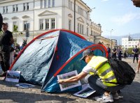 Second day of protests by road consruction companies