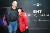 снимка 6 „БНТ представя“ портретен документален филм за Кръстю Лафазанов – „Приказки за банка, кученца и свещници“