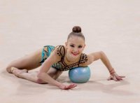 снимка 2 Спортните таланти на България: "Между световете" - Стилияна Николова