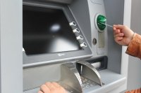 Three Bulgarians arrested in Italy for stealing bank cards