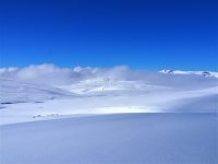 Avalanche buried snowboarders in Borovets, one person missing