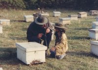 снимка 24 Пчеларят