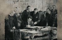 снимка 8 Война на истина