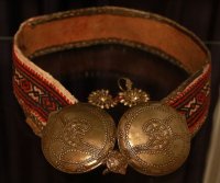 снимка 15 От "Къщата с куклите" до жълтите павета