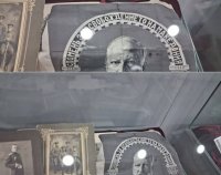 снимка 10 Монархът