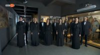 снимка 23 С името на родината