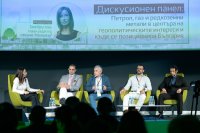 снимка 1 Атанас Пеканов: Европа трябва да мисли едновременно за климат, сигурност и индустрия